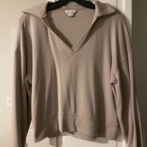 Light gray/blush pink soft top